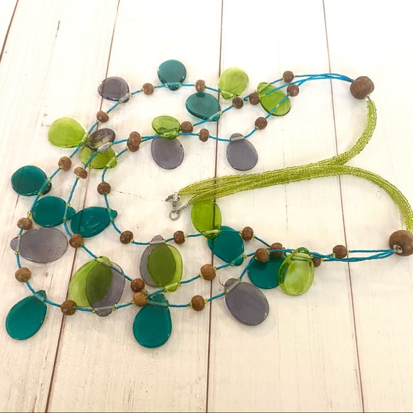 There layered glass bead necklace - Picture 4 of 6